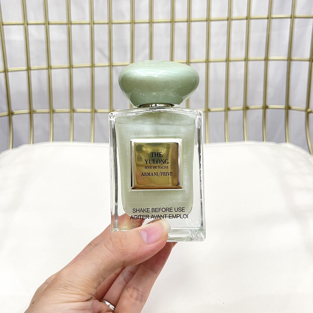 Nước hoa cao cấp Armani GIORGIO có kim tuyến chảy ma thuật