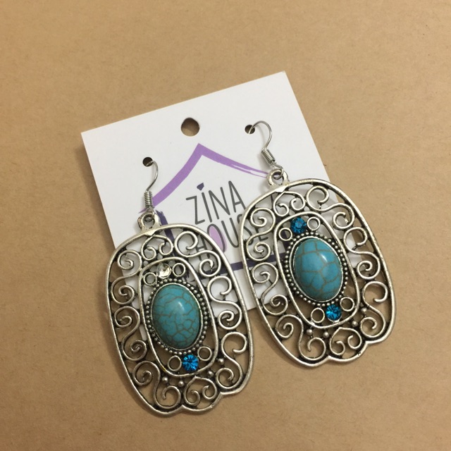 Khuyên tai ngọc đá xanh các hình