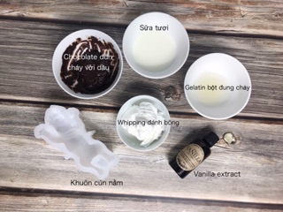 KHUÔN MOUSSE CÚN NẰM