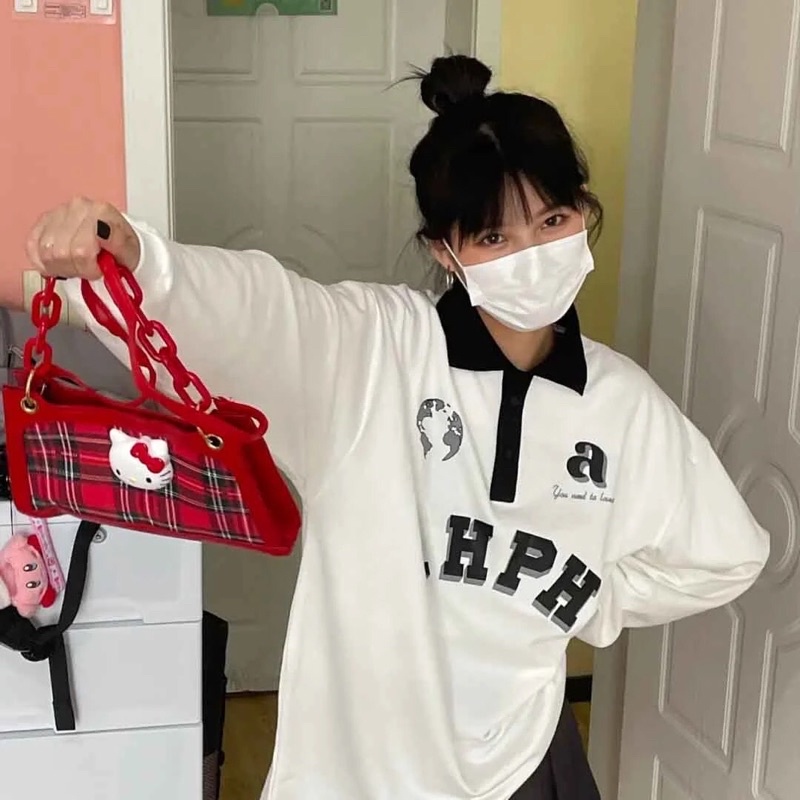 Áo Polo Thu Đông | Áo Polo cổ viền đen in chữ 3D cho nàng năng động | BigBuy360 - bigbuy360.vn