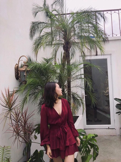 JUMPSUIT TẦNG CỔ V CỘT EO