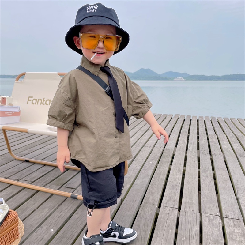 Áo Sơ Mi Tay Ngắn Màu Sắc Đơn Giản Phong Cách Retro Cho Bé Trai 1-8 Tuổi