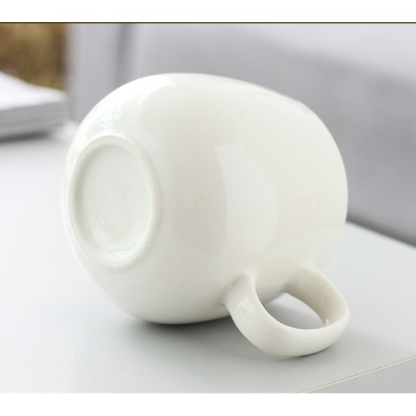 Ly Cốc Sứ Hình Gia Đình Có Nắp và Thìa/Muỗng