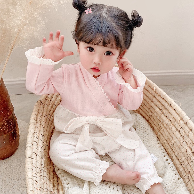 Áo Liền Quần Tay Dài Bằng Cotton Phối Ren Hoa Dành Cho Bé Gái 0897