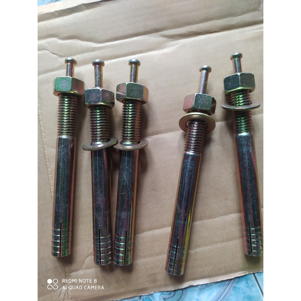 Combo 10 Bu lông nở sắt đường kính 18mm để cố định cầu nâng - tắc kê cầu