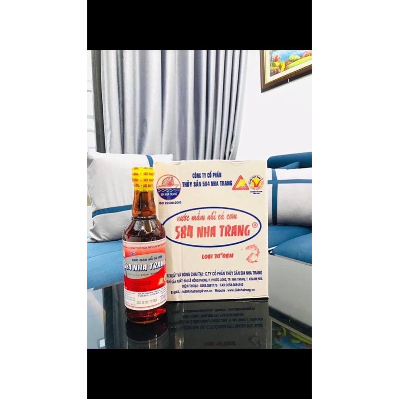 1 thùng nước mắm 584 Nha Trang 30 độ đạm chai thủy tinh
