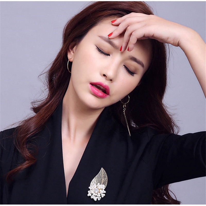 Bất Đối Xứng Bông Tai Vòng Tròn Nữ Hàn Quốc Thời Trang Trang Sức Bạc Thanh Lịch