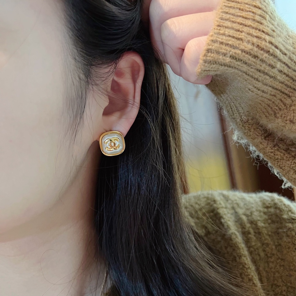 Khuyên Tai Hình Vuông Chữ c Màu Vàng Kim Thời Trang 2022