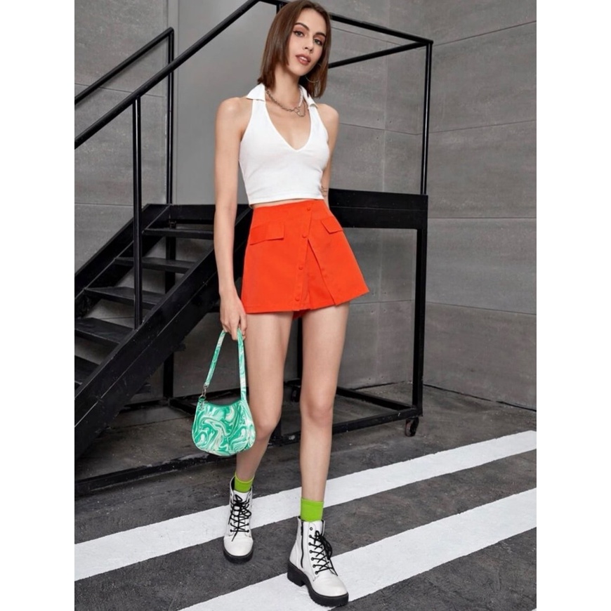 Short H0bbs Vạt đắp đính nút bọc