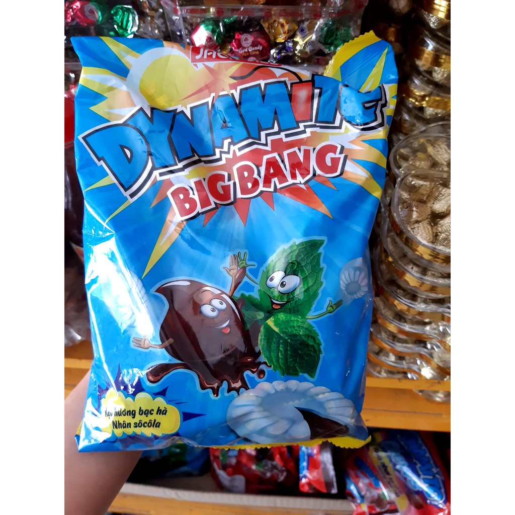 Kẹo Dynamite Bigbang hương bạc hà nhân sô cô la 330GR