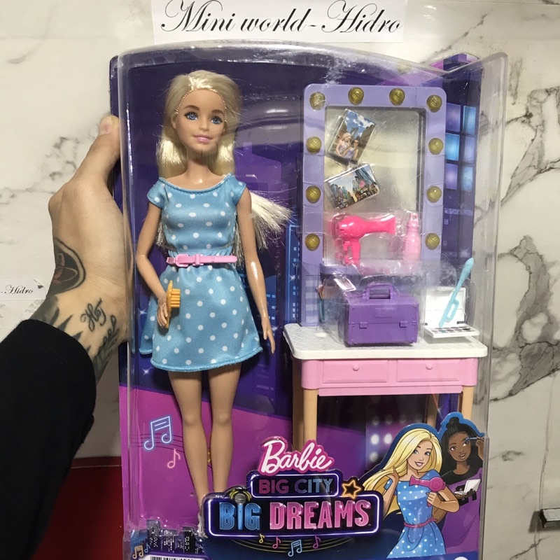 Búp Bê Broklyn và Malibu Playset Trong Phim Big City Big Dream của Barbie chính hãng