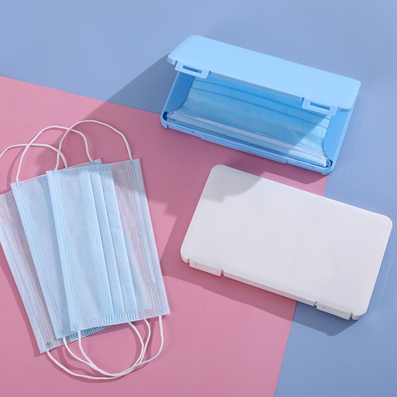 Hộp Đựng Khẩu Trang Chống Bụi Dưỡng Ẩm Tiện Dụng
