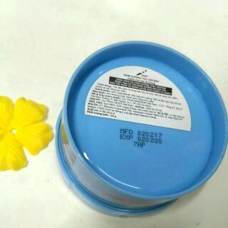 Kem dưỡng tóc ( Gatsby , wax mềm) .