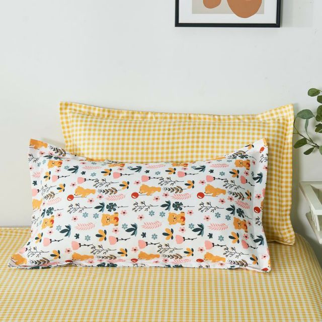 Bộ Chăn Ga Gối Bé Gấu Và Hoa Cotton Poly