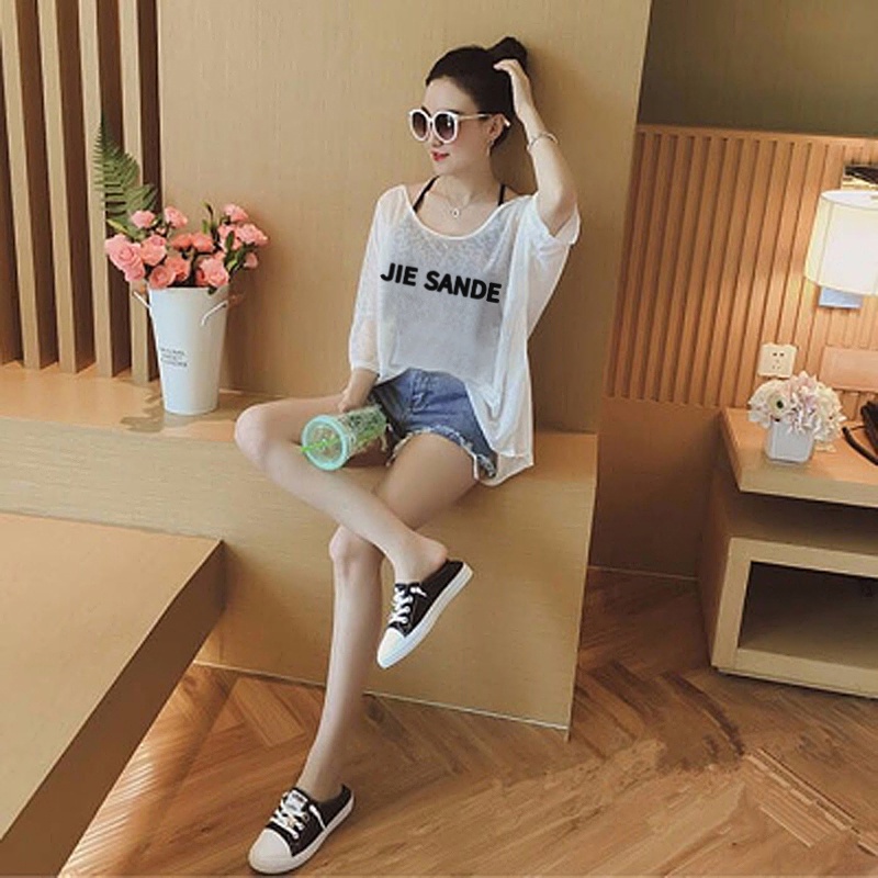 Set Áo Thun Form Rộng Kèm Áo Hai Dây Dệt Kim Màu Đen Phong Cách Ngọt Ngào