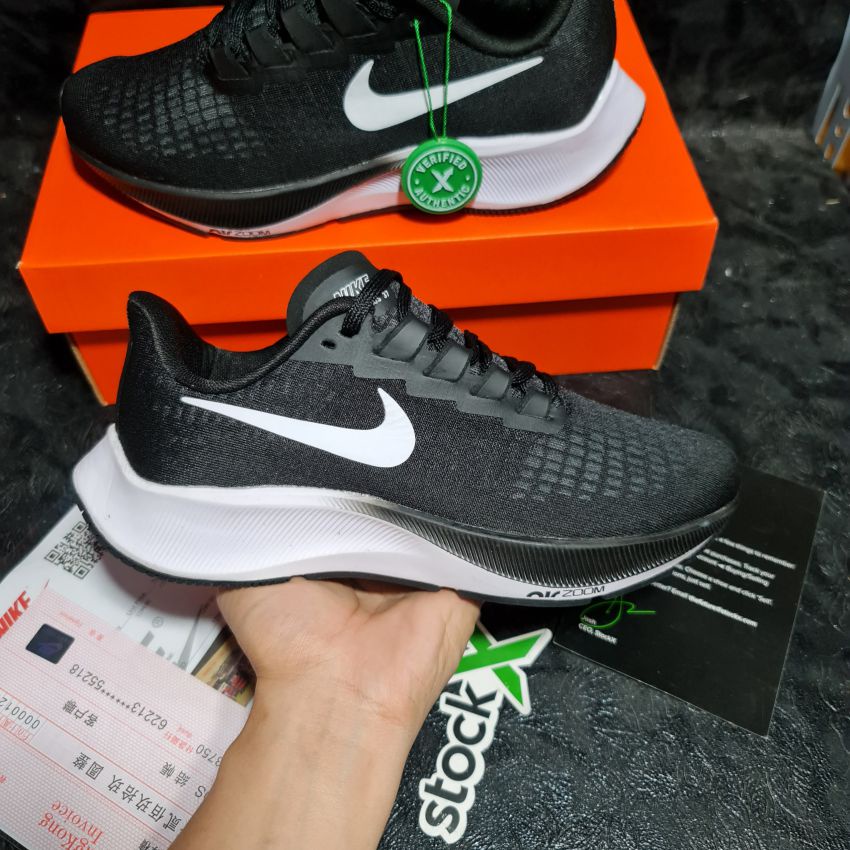 Giày sneaker chạy bộ air zoom pegasus 37 màu đen trắng thể thao nam nữ