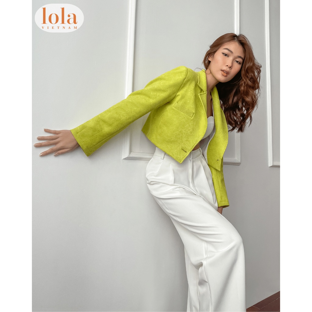 Áo Vest Nữ Blazer LOLA VIETNAM Thiết Kế Vải Nỉ Croptop Ngắn Màu Xanh Có Mút Vai Form Đẹp Linen VE01