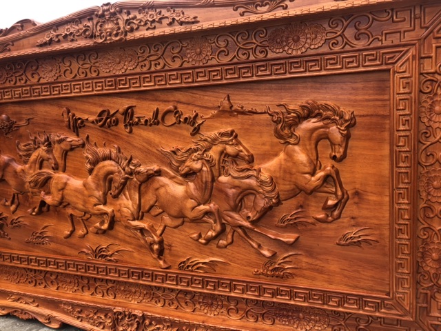 Tranh Mã Đáo Thành Công Gỗ Hương