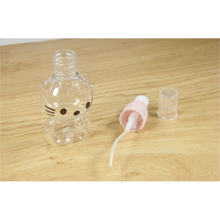 Chai xịt phun sương Hello Kitty