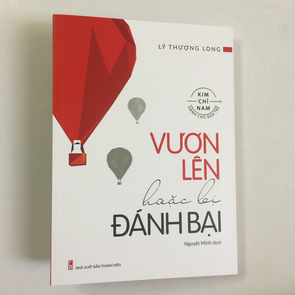 Sách - Vươn Lên Hoặc Bị Đánh Bại