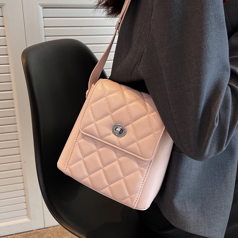 Túi đeo vai IELGY họa tiết hình thoi thiết kế thời trang cho nữ