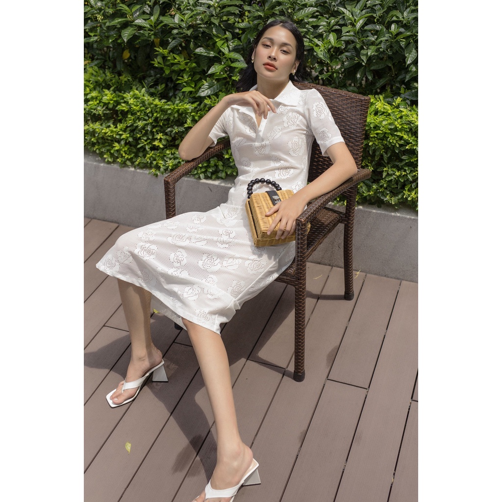 Đầm ren họa tiết cách điệu cổ polo EDINI - D1490