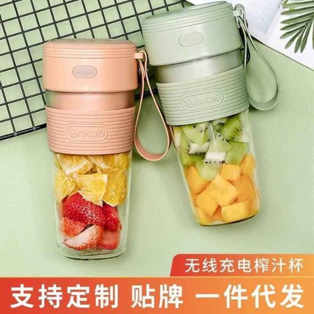 Máy xay cầm tay
