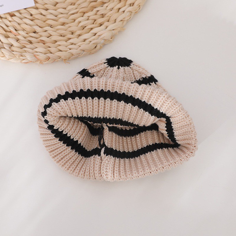 Mũ len dệt kim co giãn họa tiết kẻ sọc phong cách mùa đông cá tính dành cho bé 2-8 tuổi