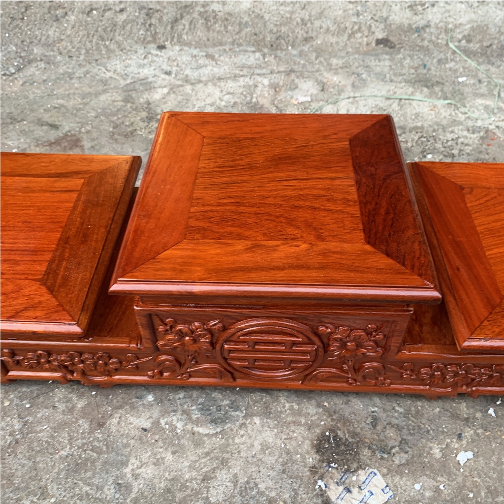 Đế tam cấp gỗ Hương, tam sơn kê bát Hương, Lư Hương họa tiết đục nền tinh xảo