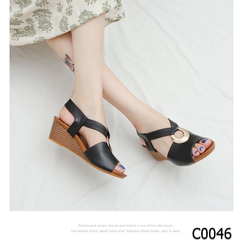 Giày của phụ nữ Amazon 2020 Mùa hè mới Châu Âu và Mỹ Thời trang thoải mái Shoes Platform Bigsize 36 - 42