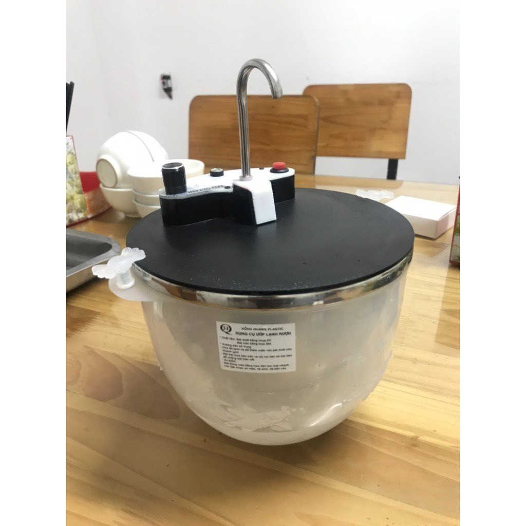 Máy Rót Rượu Cảm Ứng Tự Động Thông Minh, Bình Rót Rượu Cảm Ứng Thông Minh MEKAZO COOL 1.5L
