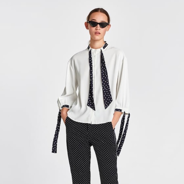 Sơmi chấm bi zara