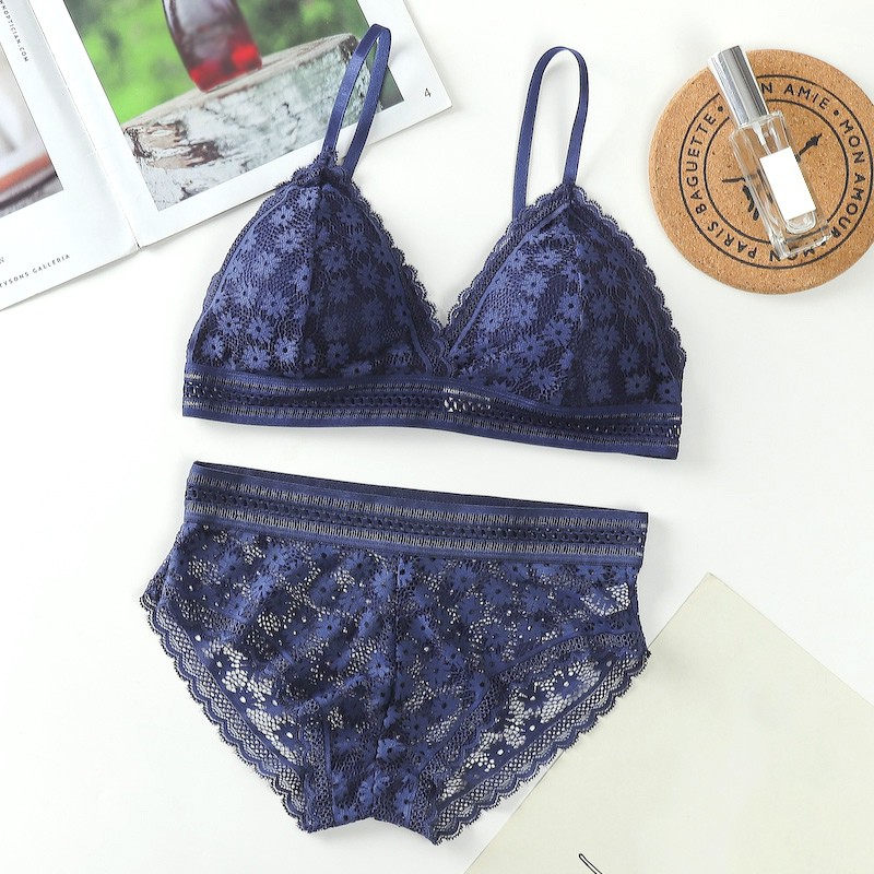 Set áo lót và quần lót phối ren hoa phong cách thời trang quyến rũ dành cho nữ