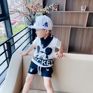 Set Micky kèm yếm HM xuất bé trai