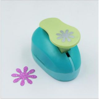 Bấm hình hoa dập hình 7 cm