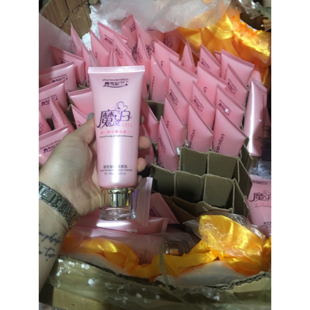 lẻ 1 Sữa rửa mặt hoàng cung hồng D313 | BigBuy360 - bigbuy360.vn