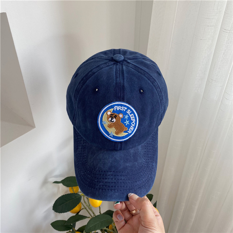 Nón lưỡi trai hình gấu theo phong cách cổ điển