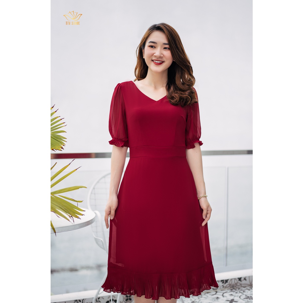 Đầm trung niên chữ a dự tiệc sang trọng cổ tim tay bo màu đỏ đô TTV972