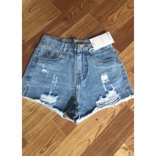 Quần jean đùi rẻ đẹp chụp thật