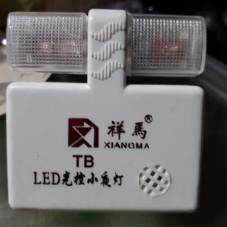 Đèn ngủ led cảm ứng