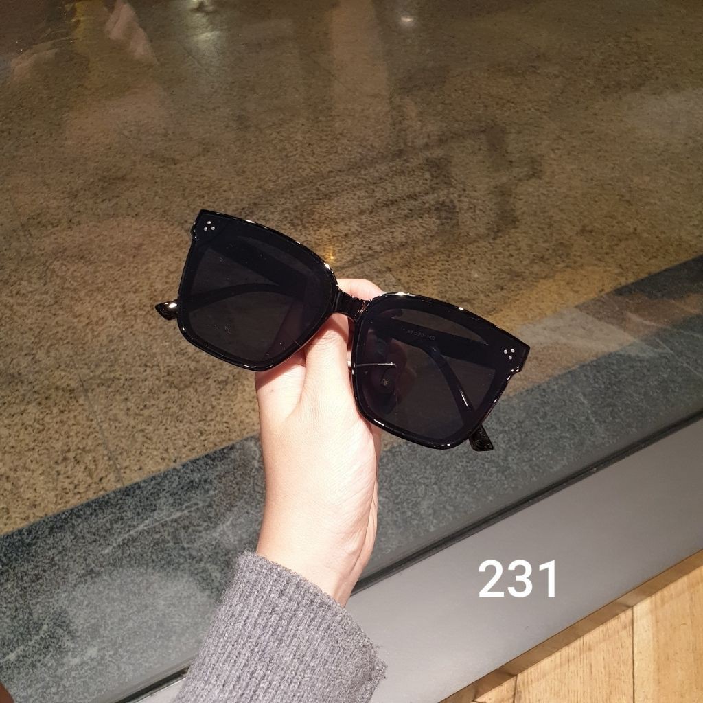 Kính mát mắt vuông bản to chống tia UV, Kính râm mát nữ thời trang cá tính 3 màu lựa chọn 231 | BigBuy360 - bigbuy360.vn