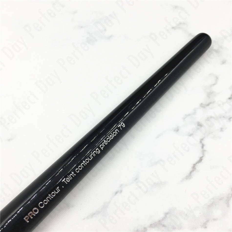 SEPHORA COLLECTION Pro Contour Brush #79