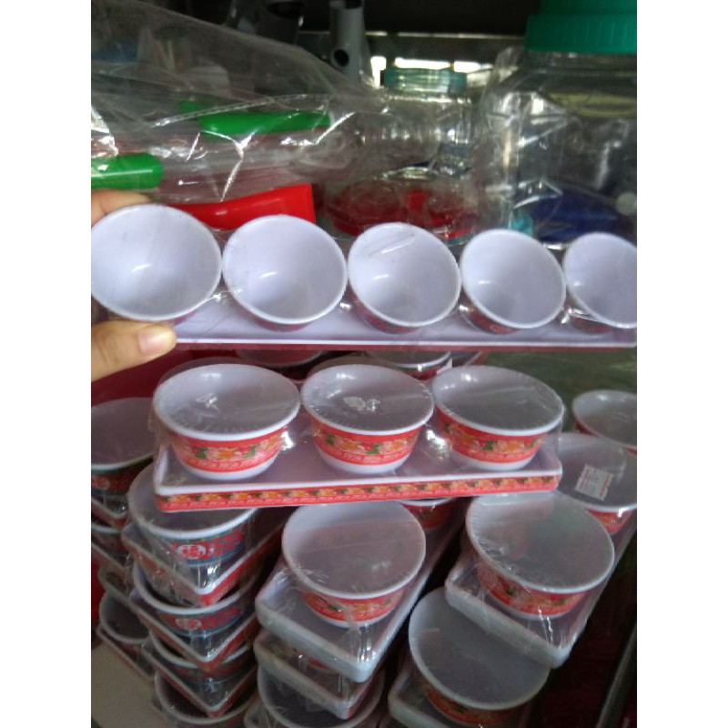 Bộ chung cúng nước mica