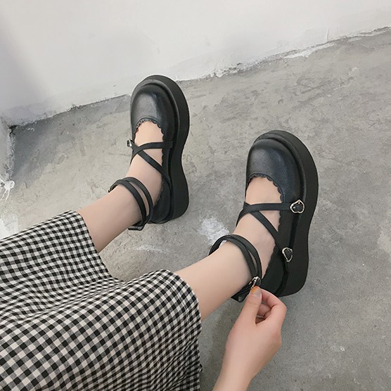 (SẴN 1 SỐ SIZE) Giày Ulzzang Nữ Đế 6 phân Khoá trái tim CỰC CUTE | BigBuy360 - bigbuy360.vn