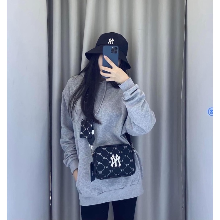 Túi monogram MLB bản mới nhất