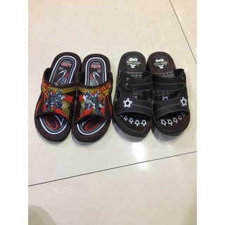 Dép lê thái cho bé trai