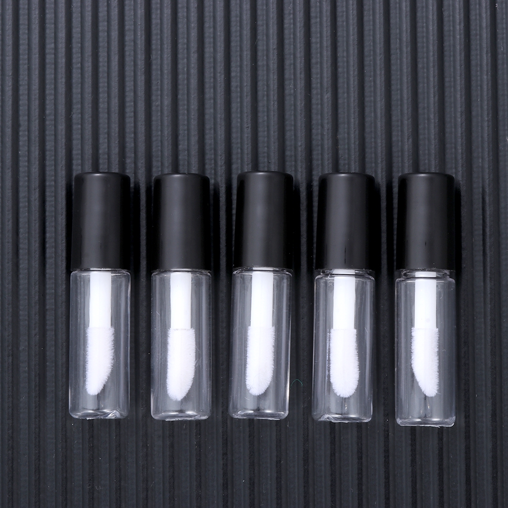 [Hàng mới về] Tuýp đựng son kem 1.5ML tiện dụng DIY kèm cọ | BigBuy360 - bigbuy360.vn