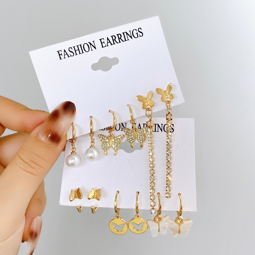 Khuyên tai IF ME thiết kế bắt mắt thời trang sành điệu