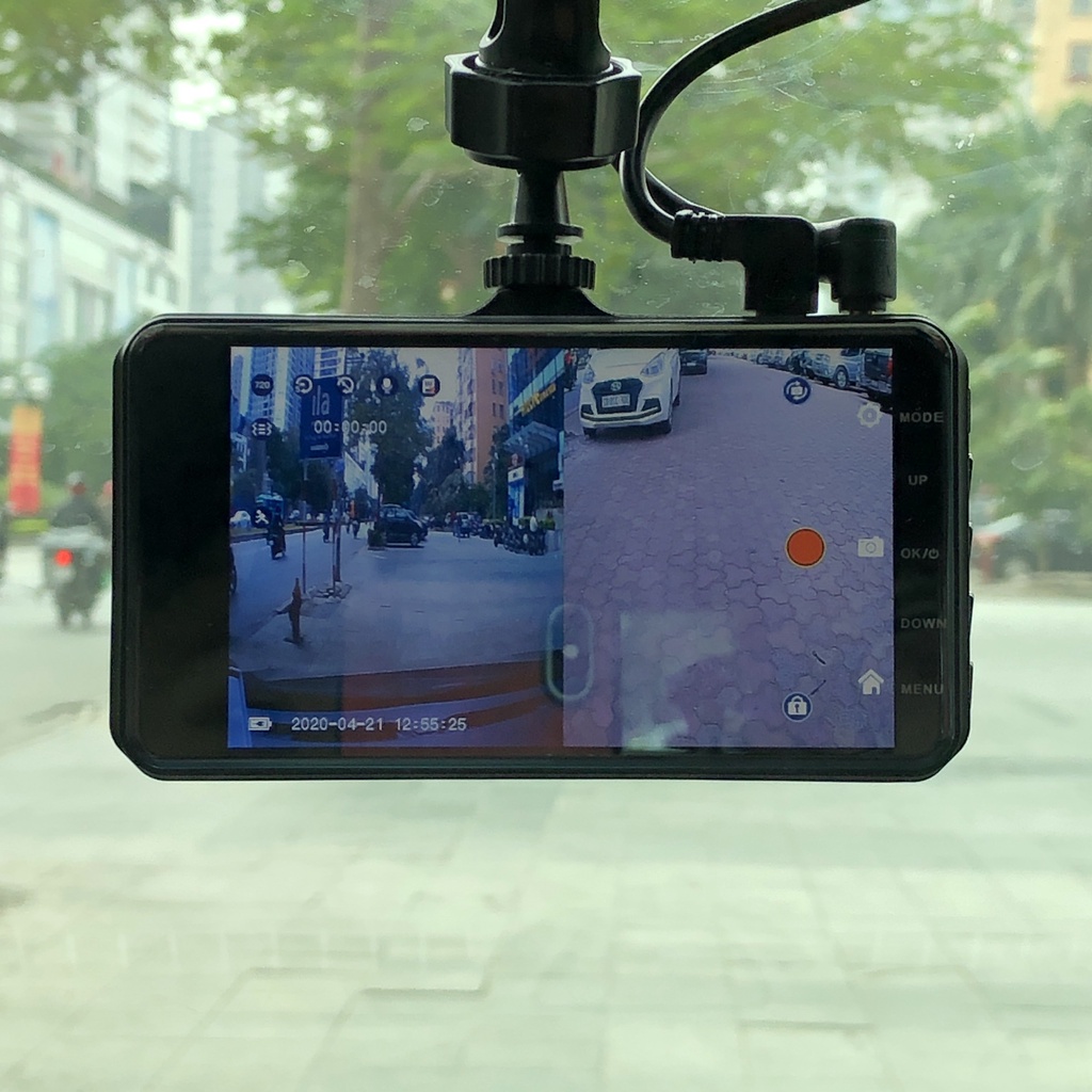 Camera Hành Trình X11S Màn Hình Cảm Ứng 4 Inch Quay Video Full HD