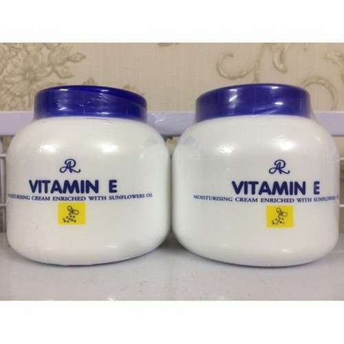 Kem dưỡng da vitamin E ❤️CHÍNH HÃNG kem dưỡng ẩm ❤️ dưỡng ẩm cho da mịn màng không bị khô nẻ